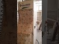 Riproduci video