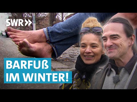 Barfußlaufen: Daisy und Alex tragen keine Schuhe