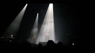 Again - Archive 14.02.25 - Zénith de Paris