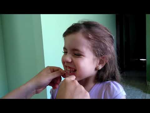 Arrancando o dente com fio dental!🤐