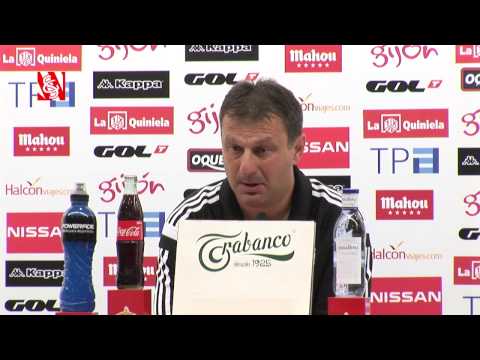 Manolo Díaz, entrenador de la S.D. Ponferradina