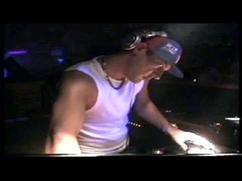 Discothèque Le Graffiti 2002 - DJ LBR en Live