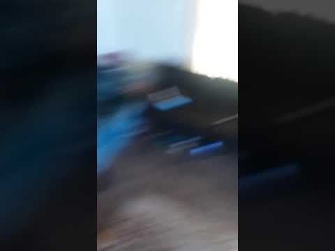 How to ride neon street rollers