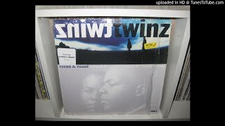 TWINZ  4 eyes 2 heads ( lp version 3,20 )  1996