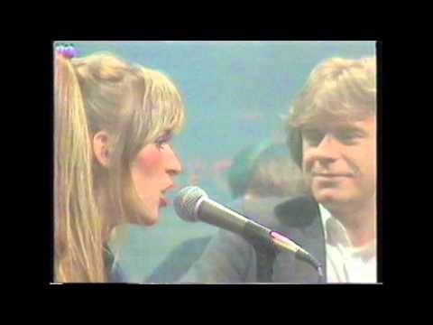 Carlene Carter & Dave Edmunds   Baby Ride Easy   All Right Now 1980