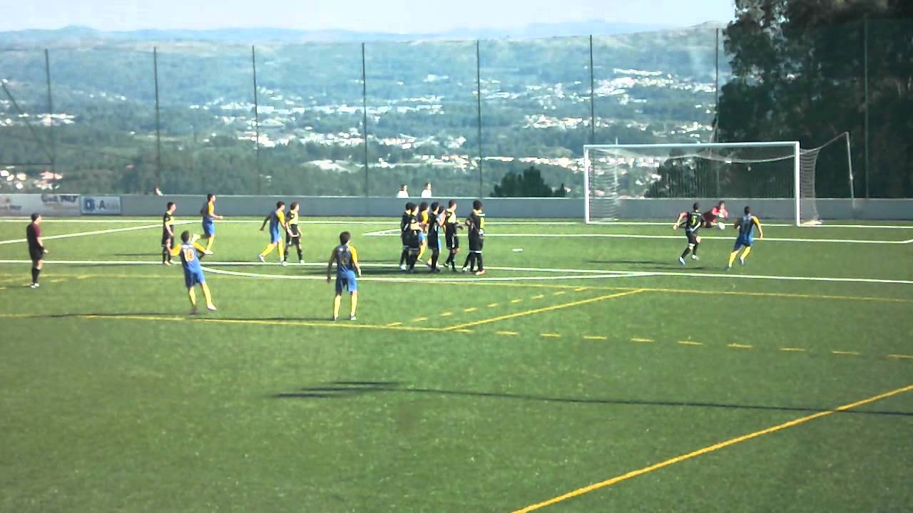 G.D.Travassós x Vieria S.C. 2012-2013: golo de Vierinha