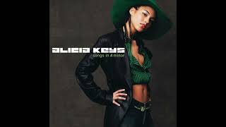 Alicia Keys - Never Felt This Way (Live at KeyArena, Seattle, Washington, 10 August 2002)