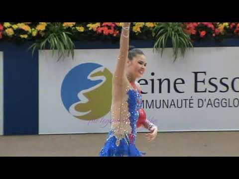 Alexandra MERKULOVA (RUS) ball - 2013 Corbeil EF