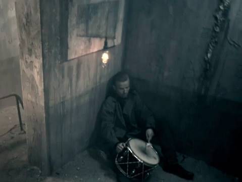 Selvmord - Råbe Under Vand