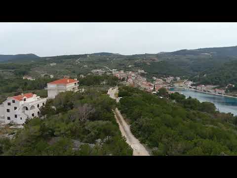 Povlja | otok Brač| prodajem građevinsko zemljište