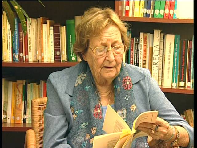 Vídeo relacionado con Cada noche un poema: Antología 1963-2014: 101 (Colección Valparaíso de Poesía)