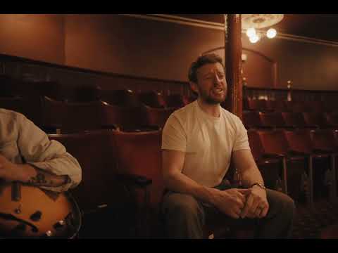 I Still Love You - Live (Theatre Royal) 