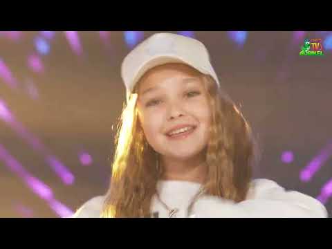 Munteanu Nicoleta (Vocal Performance) - Girls' Chorus