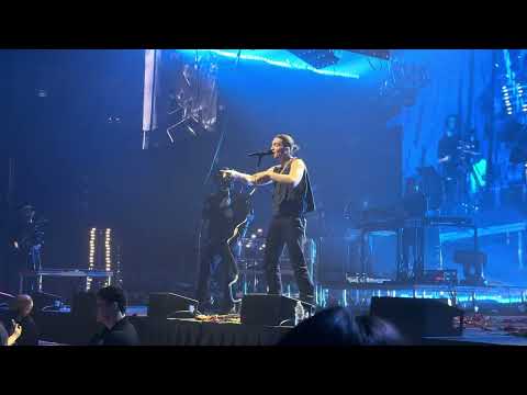 LANY: Prettiest Thing I&rsquo;ve Ever Seen - Fort Worth, TX - Dickies Arena