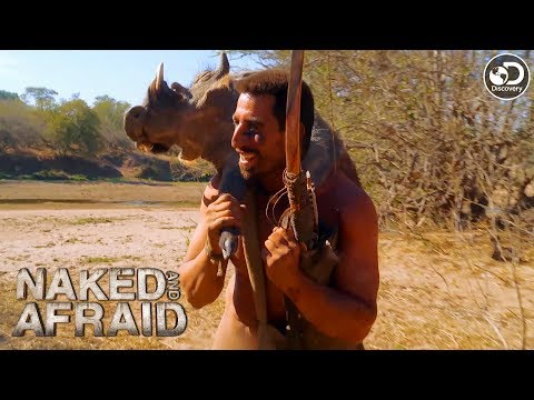 Matt Hunts Down a Warthog | Naked and Afraid