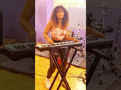 Quand la trend t'a trop matrixxée 🤪 " wet the  hell" remix dj gmixx & Good tank #kompa #zouk