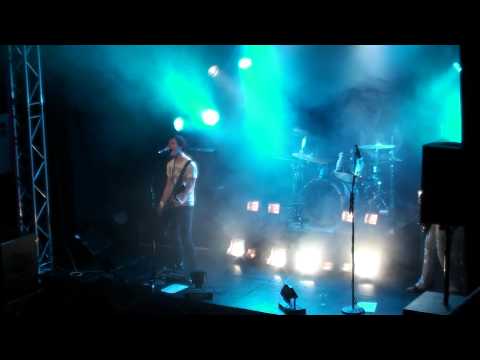 Varjoaine  -  Älä tee sitä pyydän