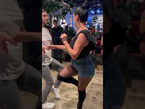 Kendrick x Romina - Mil Cosas by Roman & Dama (Bachata Remix)