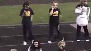 preview picture of video '2008 Kelso Varsity & Youth Cheerleaders'