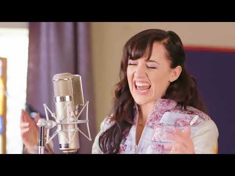 Lena Hall Obsessed: David Bowie – “Queen Bitch”