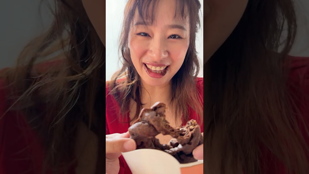 【撮影合間のおやつは当然ドーナツ🍩ですっ‼️】