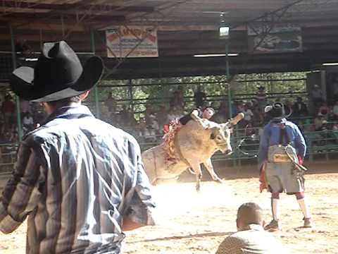 Biento Negro vs Angel De Plata