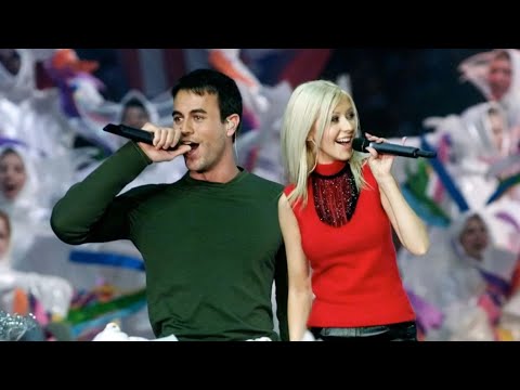 Enrique Iglesias and Christina Aguilera Performance at Super Bowl Halftime | 2000