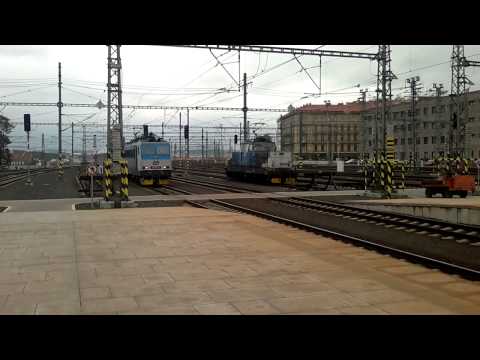 Vlak EN 404 "Vltava", Praha hl.n.