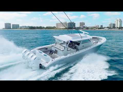 Yellowfin 54 Offshore video