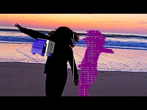 Odezenne - Bleu Fuchsia - Clip Officiel