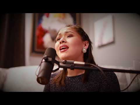 Oh Holy Night - Kalolin Johnson