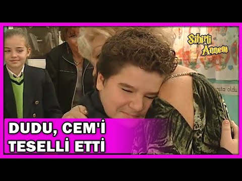 Dudu, Cem'i Annesini Kaybettiği İçin Teselli Etti! - Sihirli Annem 76.Bölüm