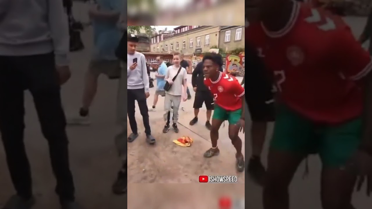 NO WAY HE CALLED SPEED THE HARD R 😭😭 #ishowspeed #ishowspeedshorts #speedylive #speedlive #amy