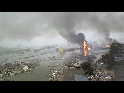 3/11/2011 Tsunami hitting mainland Ishinomaki Part 1 (Compilation)