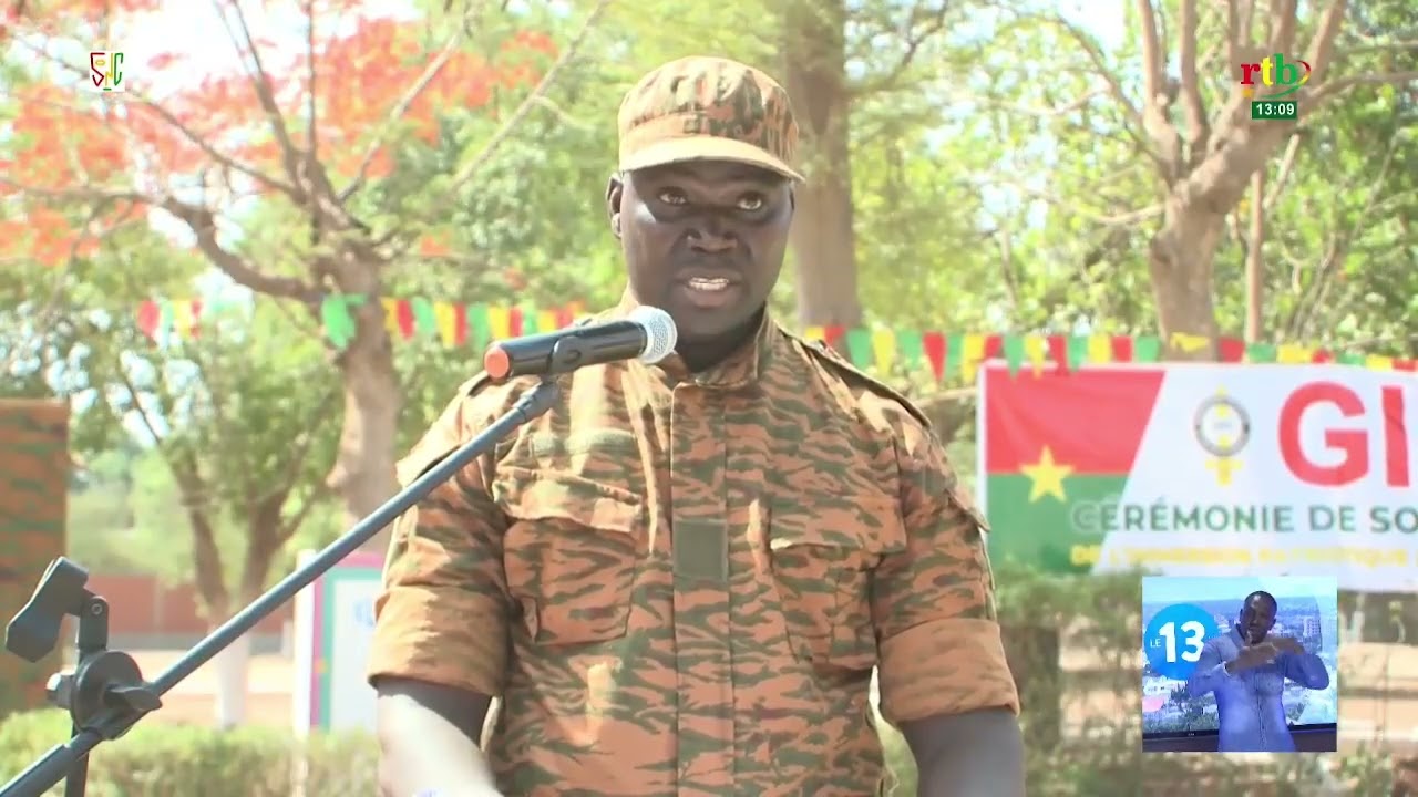 Des agents informaticiens du MTDPC démontrent leur compétence