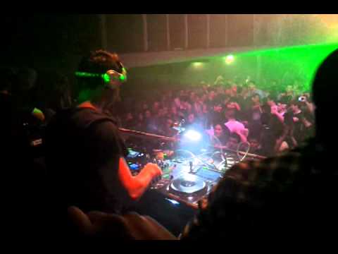 R3HAB INTRO LIVE @ OVERMIND MILANO (MAGAZZINI GENERALI)