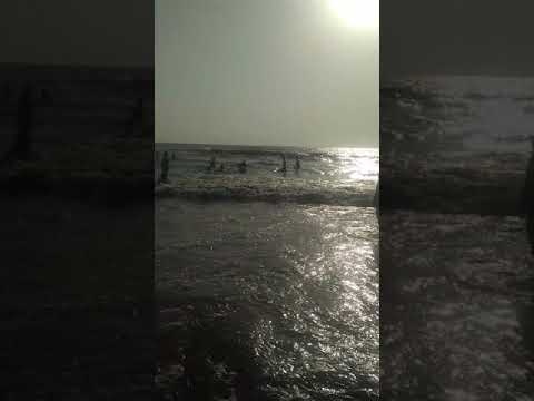 Irfan and jahangir at Mumbai Beach