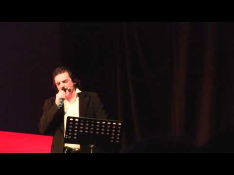 Vittorio Matteucci in "Over the rainbow"