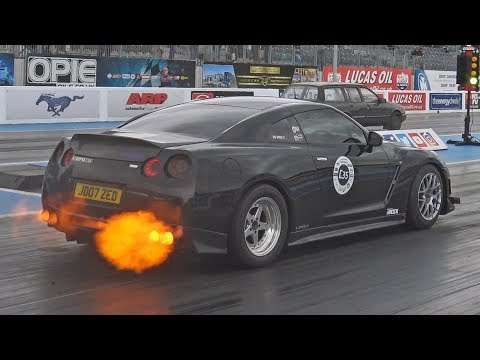 1400HP Nissan GT-R Blows Transmission at Santa Pod Raceway