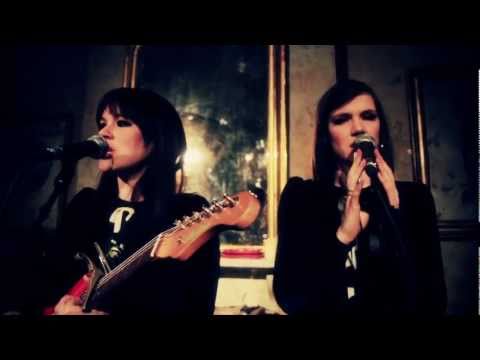 THE LANGLEY SISTERS - FLOWERS BY THE ROADSIDE