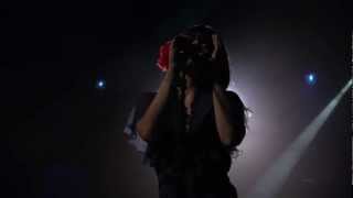 [HD] Bat For Lashes - Glass (Live at iTunes Festival 2012)