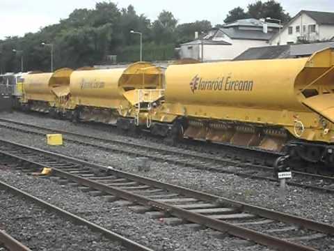Irish Rail 071 Class, 088 Shunting at Mallow