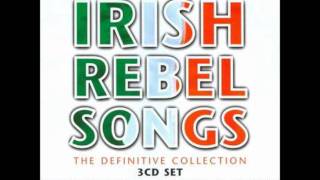 The Davitts - Back Home In Derry