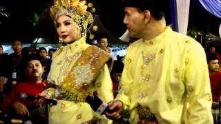 Download lagu Empat Dara (Noraniza Idris feat. Jeffri Hudi) mp3