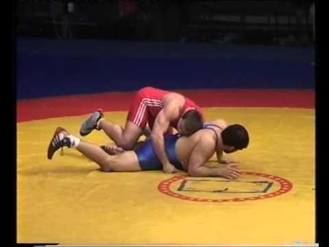Спорт. Вольная борьба. Чемпионат Азии-2006. Алексей Крупняков-Олег Коллагов (Узбекистан).