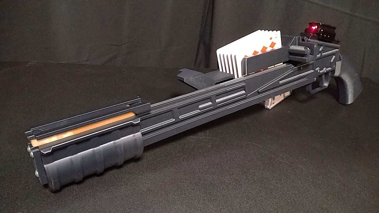 ポンプアクションカードガン