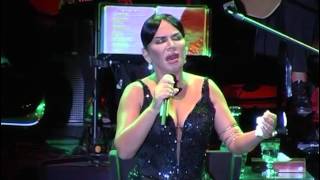 Sezen Aksu "Şarkı Söylemek Kolay Olmadı... - Unut" (15.08.2007 - İzmir)