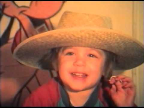 Galaxie Barbouth (1986) by Gérard Courant - Cinématon #698