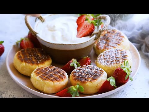 Syrniki: Russian Cottage Cheese Pancakes