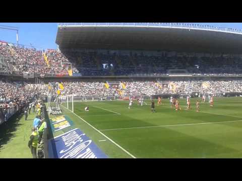 Penalti Amrabat - Málaga 4-1 Granada (06-04-2014)